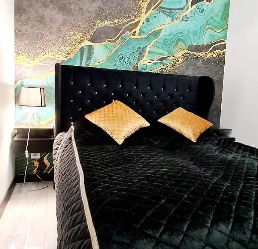 Aquarius Gold Apartment *